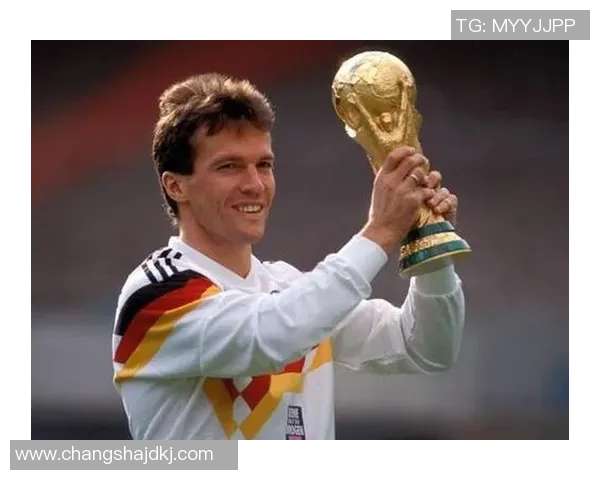 足球球星背后的强力护卫揭秘 他们如何守护巨星的安全与荣誉